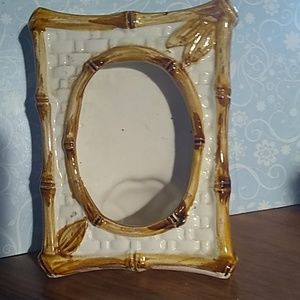 Vintage Porcelain handpainted 4 x 6 picture frame.